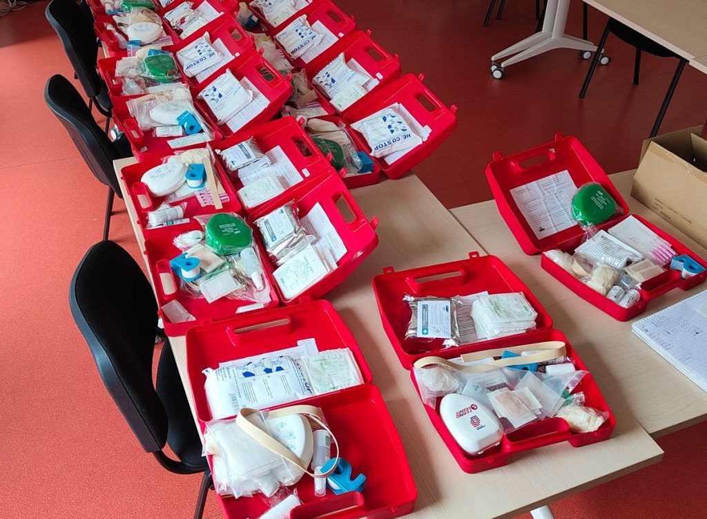 Réassort de trousses de secours